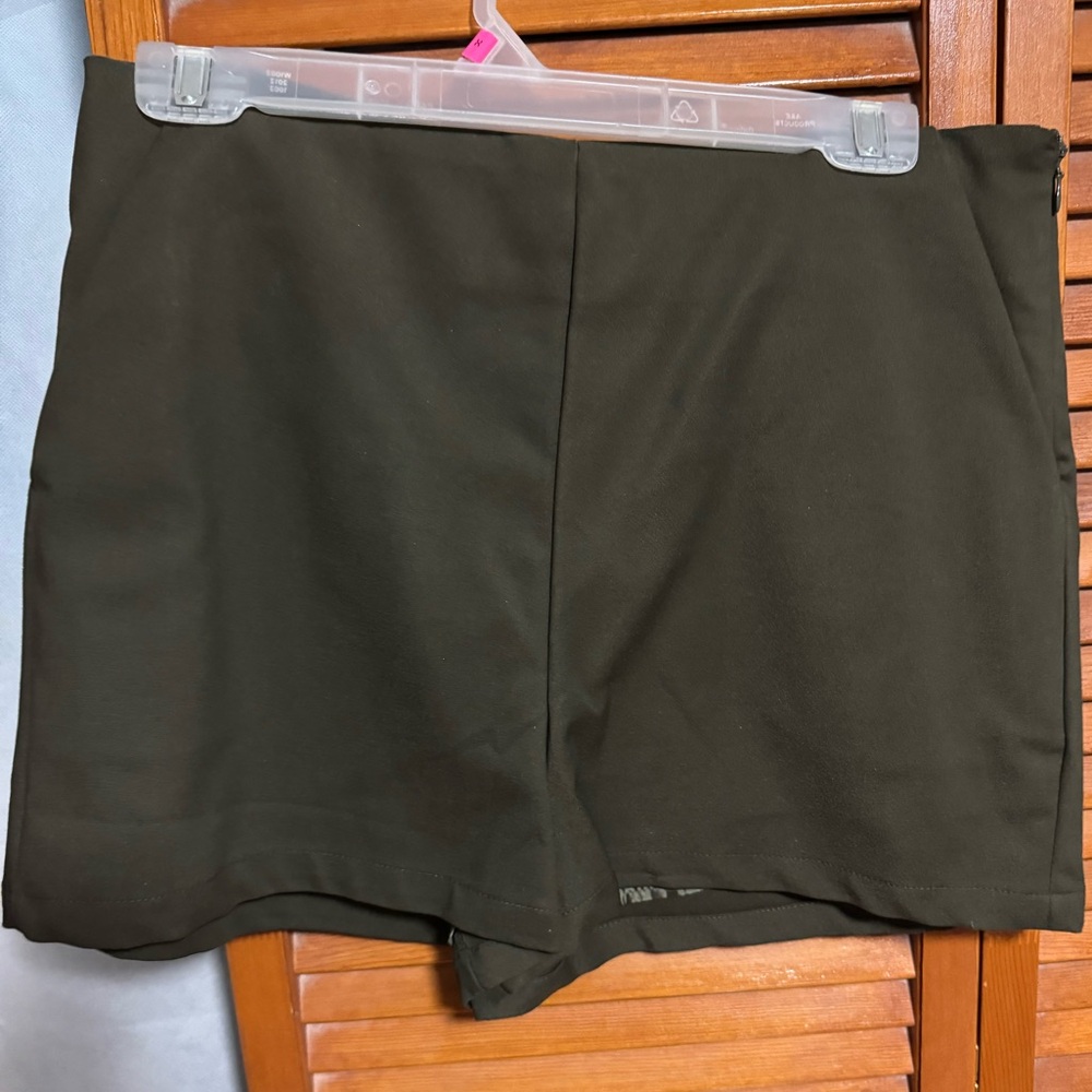 Dark green shorts